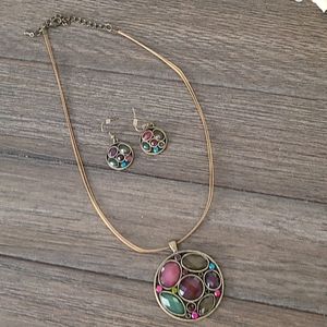 Necklace and earring combo